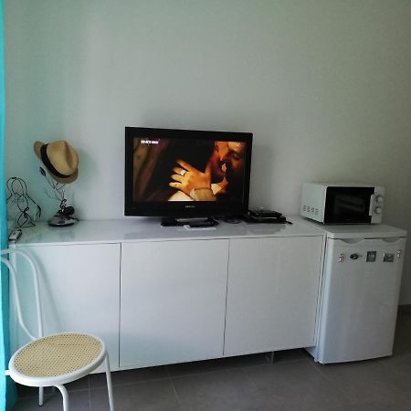 Nice View Jolie Studio Avec Jardin المظهر الخارجي الصورة