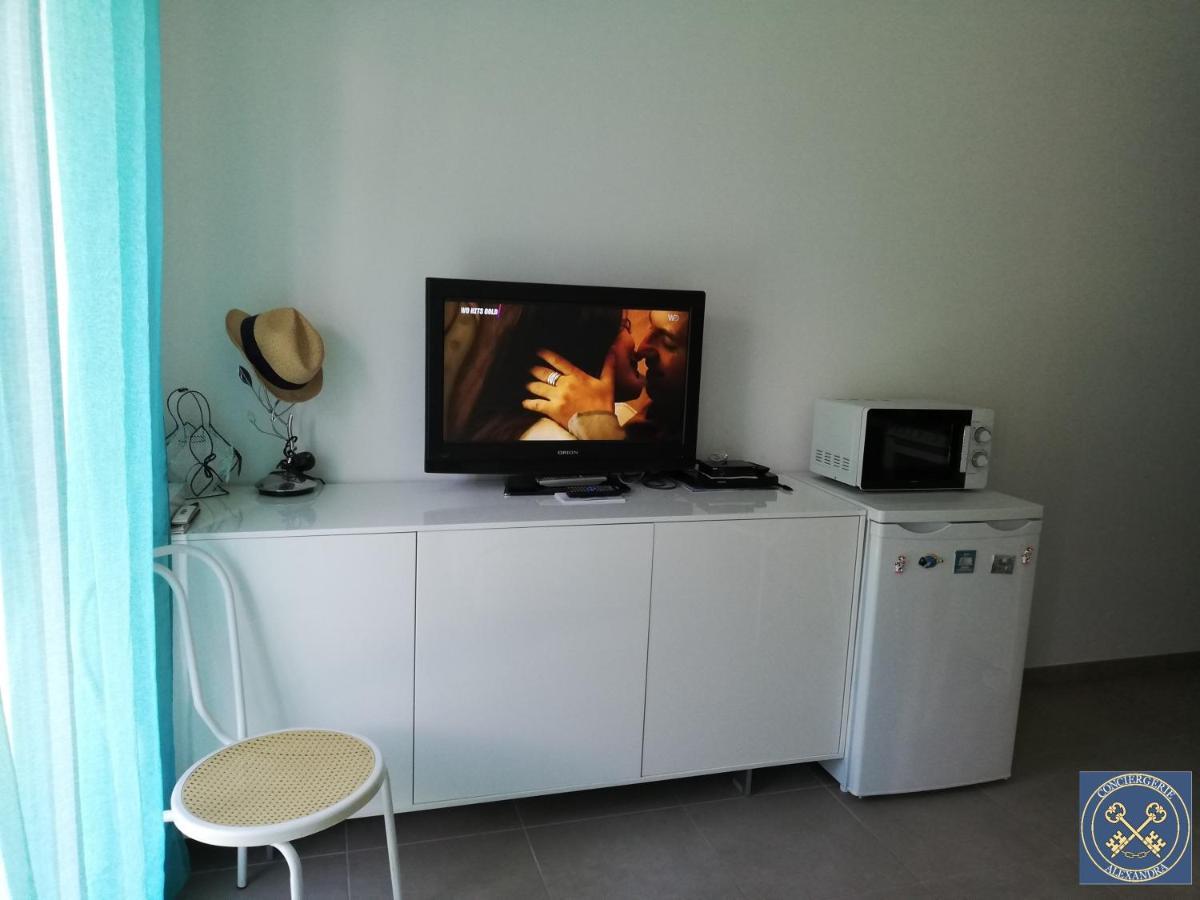 Nice View Jolie Studio Avec Jardin المظهر الخارجي الصورة